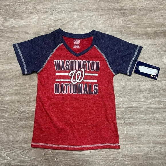 NWT Washington Nationals Red Colorblock V-Neck Baseball T-Shirt Youth Size Small - Picture 1 of 3